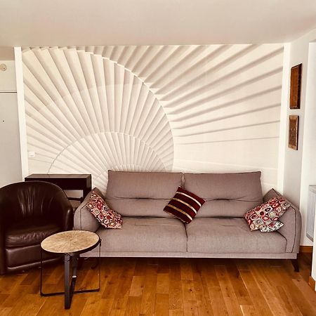 Apartamento Jolie 2 Pieces Avec Balcon Paris 15 Eme Exterior foto