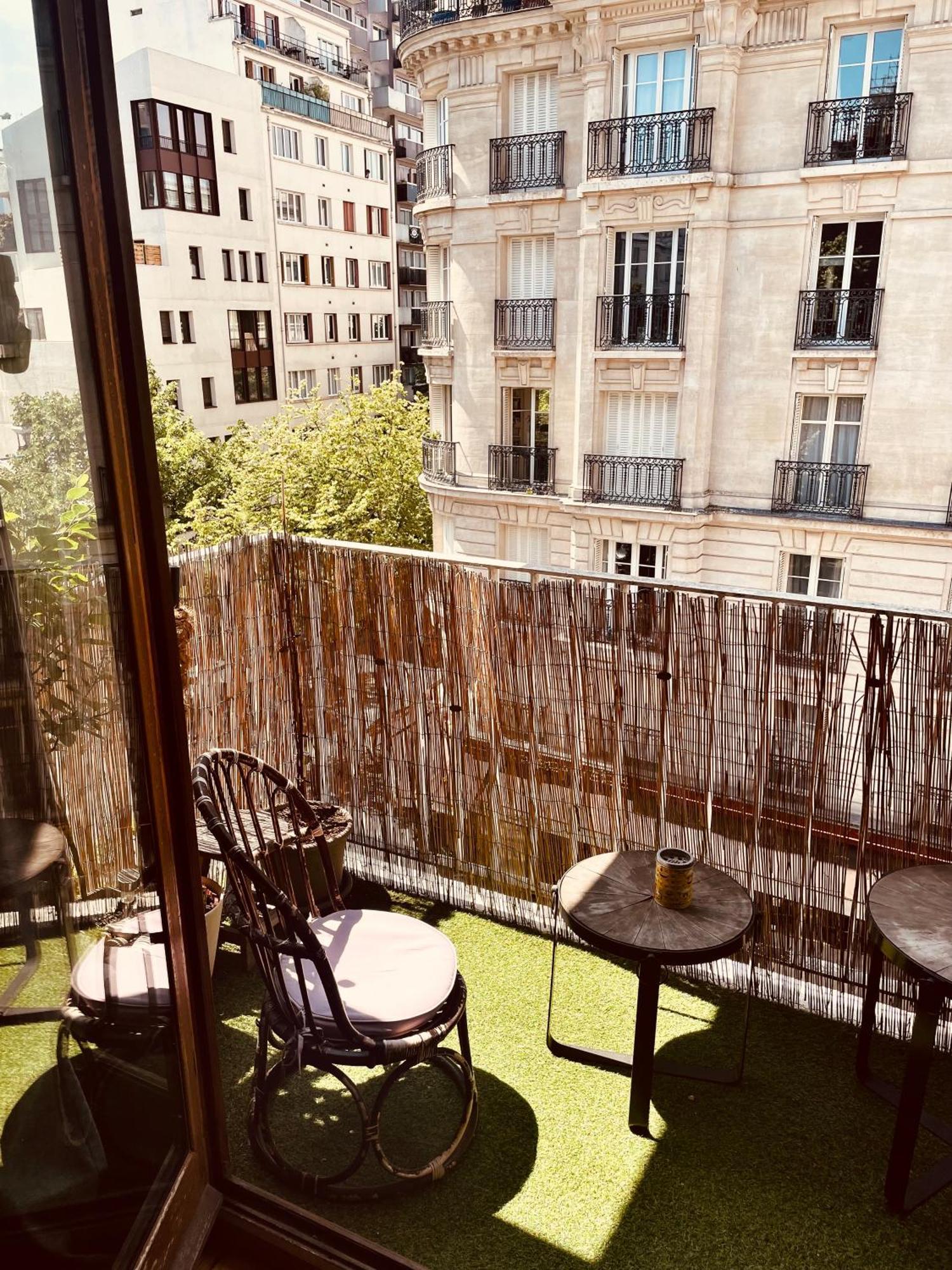 Apartamento Jolie 2 Pieces Avec Balcon Paris 15 Eme Exterior foto