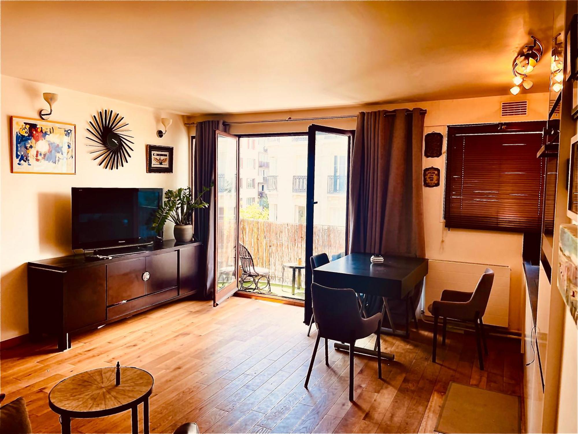 Apartamento Jolie 2 Pieces Avec Balcon Paris 15 Eme Exterior foto